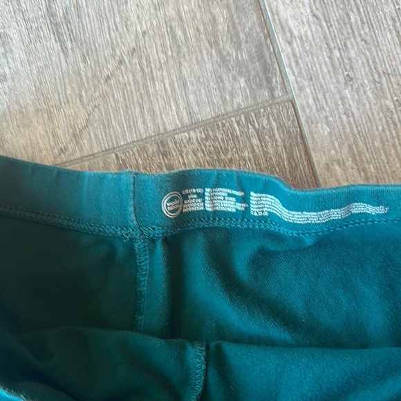 5 pairs of size 10/12 kids leggings - Picture 3 of 11